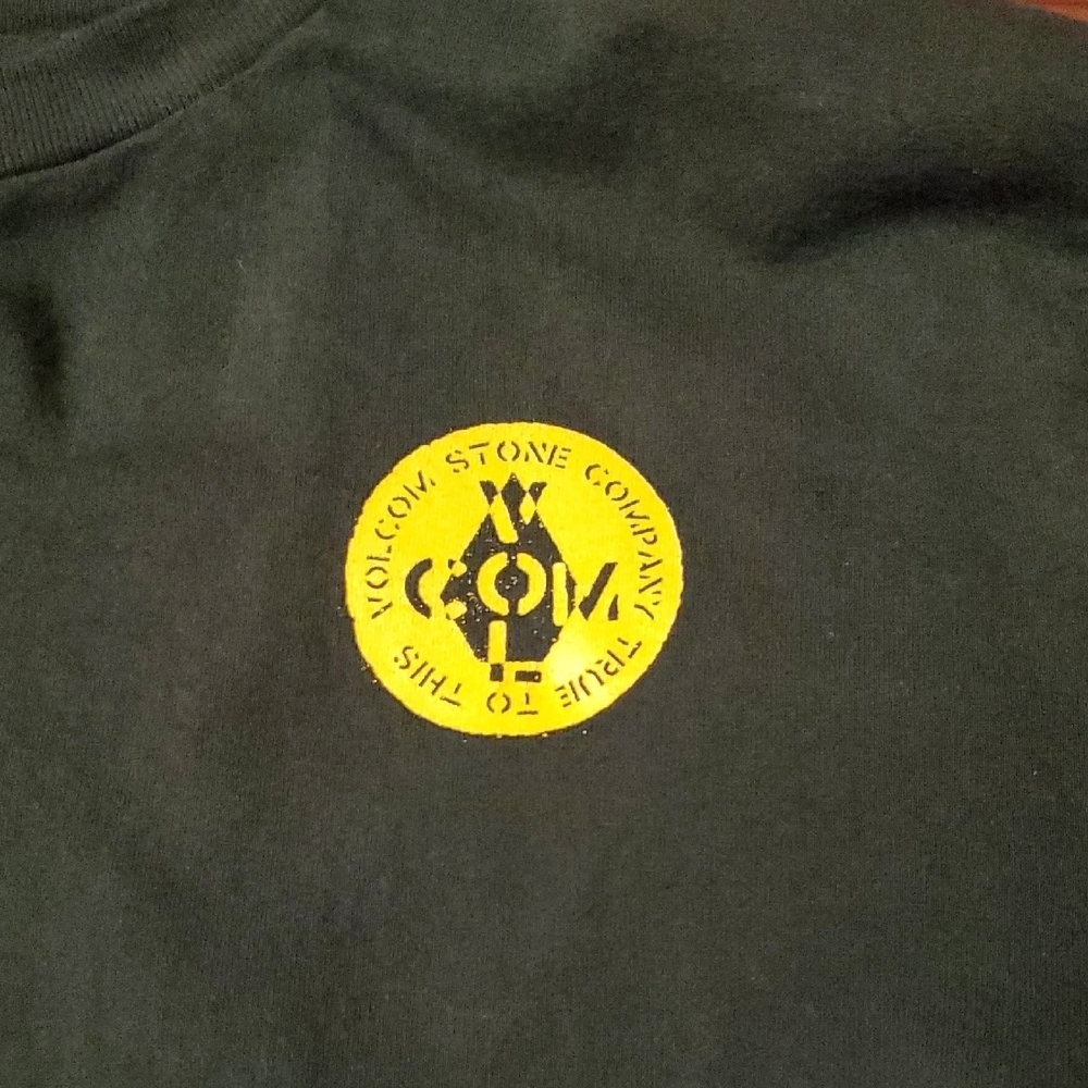 Volcom Dark Green Tee with Yellow Emblem - Picture 3 of 5